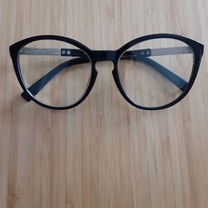 •3/$10• NWOT oversized black plastic frames